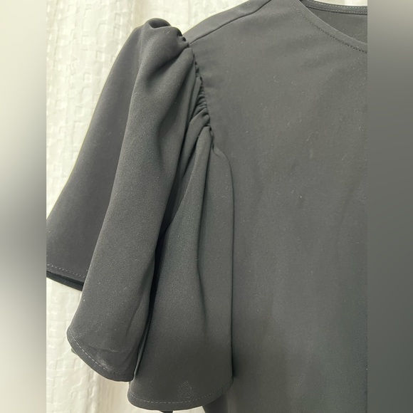 Express Ruffle top with Bow - Picture 3 of 3